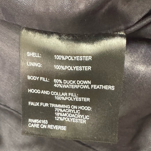 Mid Length Puffer Coat with Fur Trim - Picture 8 of 8